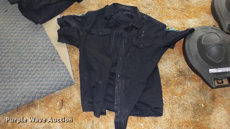 image for item EC9546 (5) police uniforms