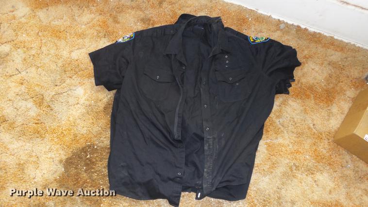 image for item EC9546 (5) police uniforms