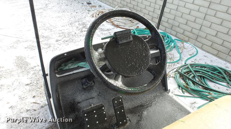 image for item EC9550 Ez-go golf cart