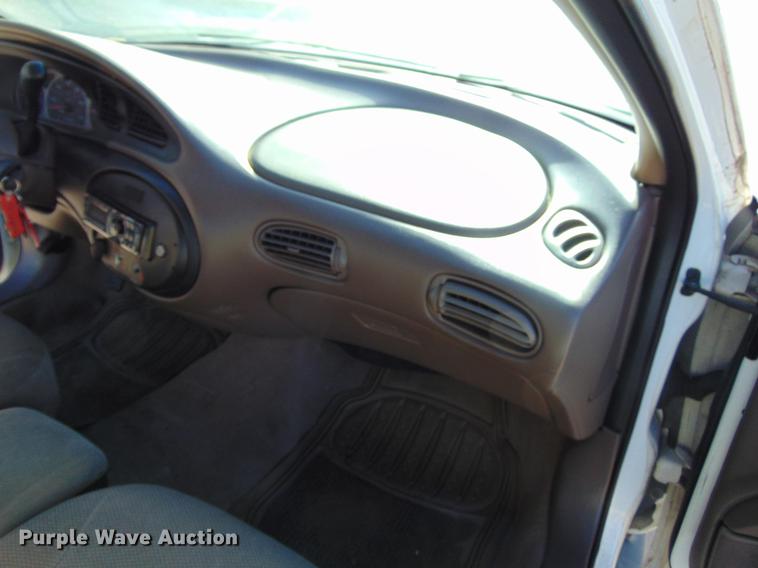 image for item EE9333 1999 Ford Taurus