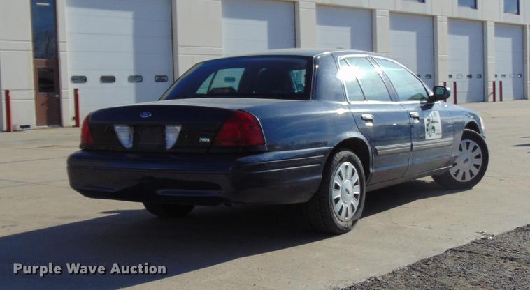 image for item EE9335 2011 Ford Crown Victoria Police Interceptor