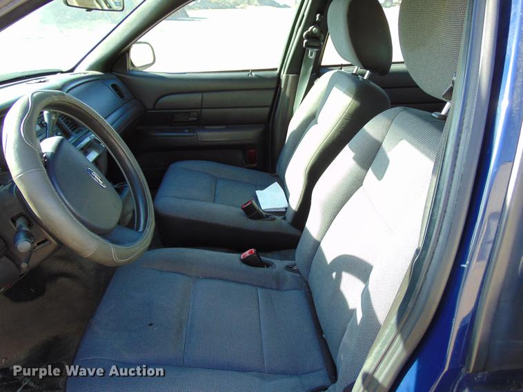 image for item EE9335 2011 Ford Crown Victoria Police Interceptor