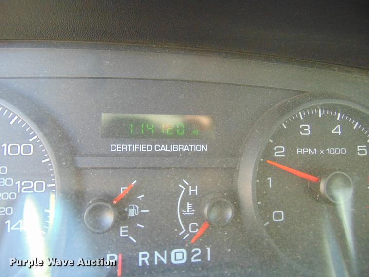 image for item EE9335 2011 Ford Crown Victoria Police Interceptor