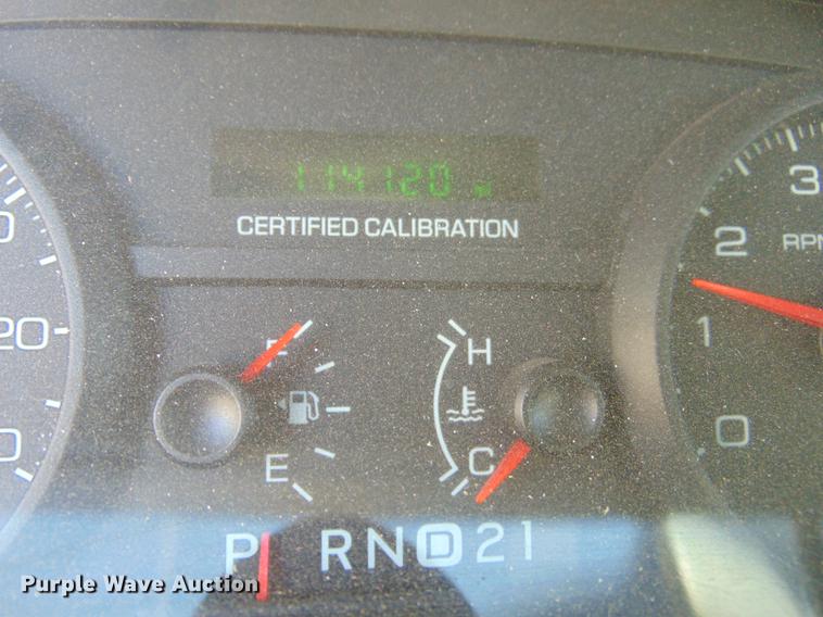 image for item EE9335 2011 Ford Crown Victoria Police Interceptor