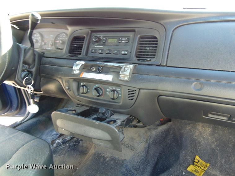 image for item EE9335 2011 Ford Crown Victoria Police Interceptor