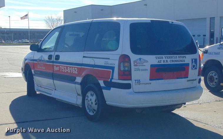 image for item EE9336 2002 Chevrolet Venture van