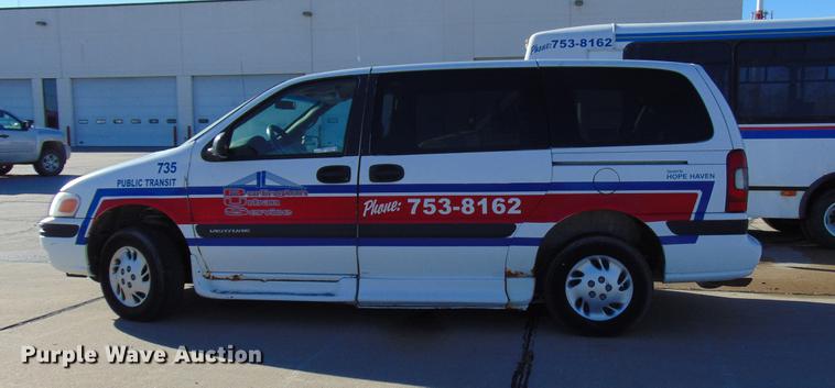 image for item EE9336 2002 Chevrolet Venture van