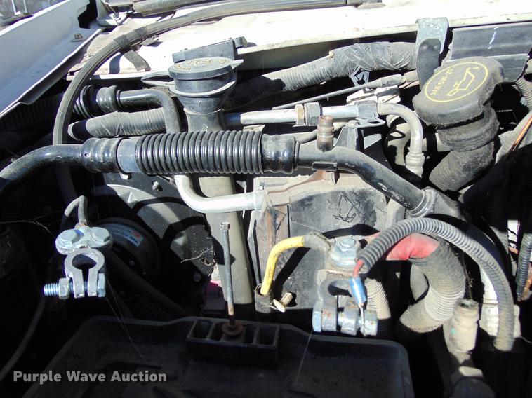 image for item EE9337 2005 Ford Econoline 450 bus