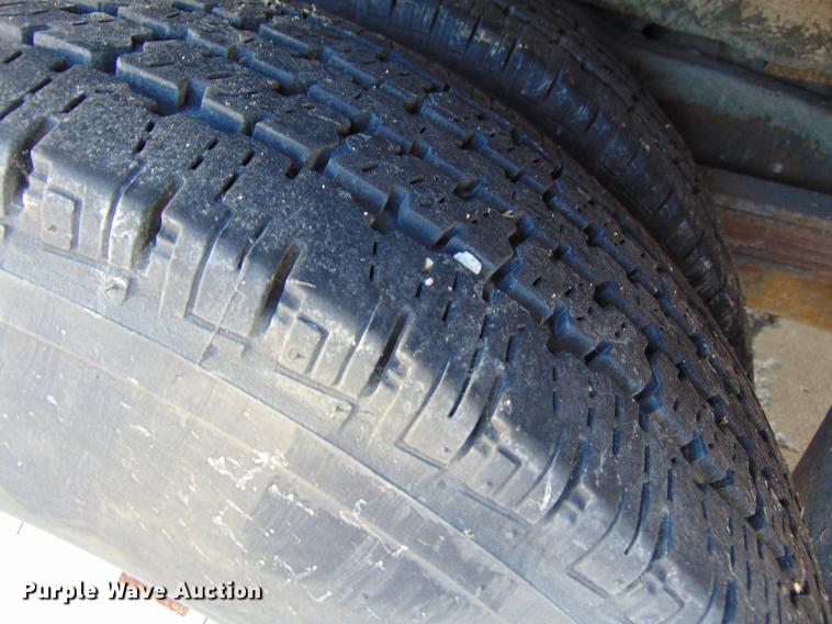 image for item EE9337 2005 Ford Econoline 450 bus