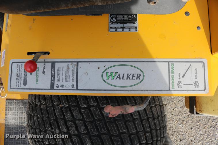 image for item EH9588 2012 Walker MBS29 ZTR lawn mower