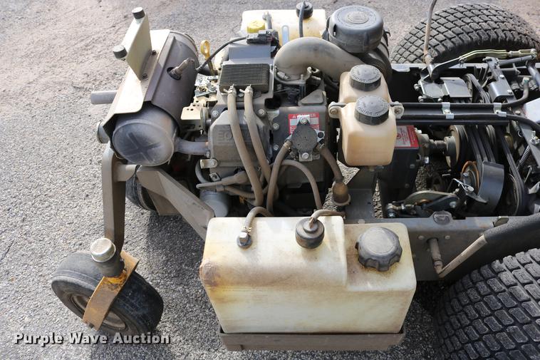 image for item EH9588 2012 Walker MBS29 ZTR lawn mower