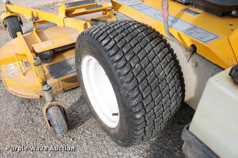 image for item EH9588 2012 Walker MBS29 ZTR lawn mower