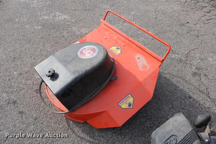 image for item EH9589 DR field and brush mower