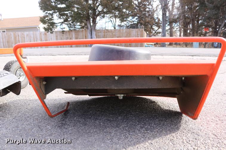 image for item EH9589 DR field and brush mower