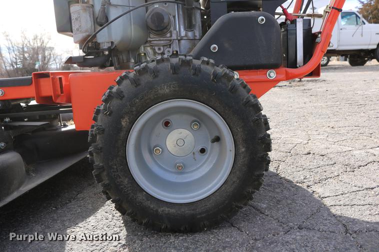 image for item EH9589 DR field and brush mower