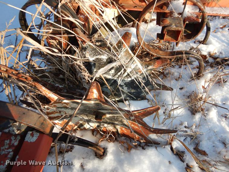 image for item EP9085 Bush Hog VT442 six row cultivator