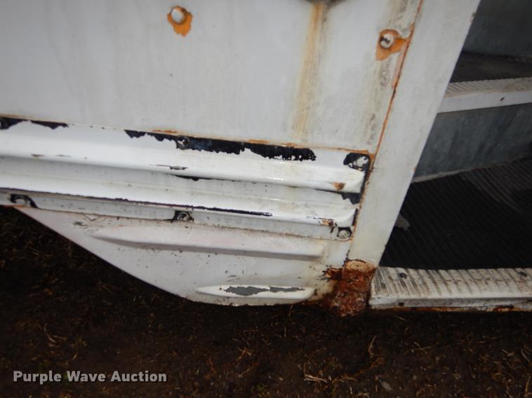 image for item J5510 1987 Chevrolet G30 school bus