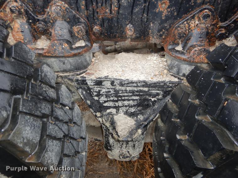 image for item J5533 1980 Ford 8000 truck cab and chassis