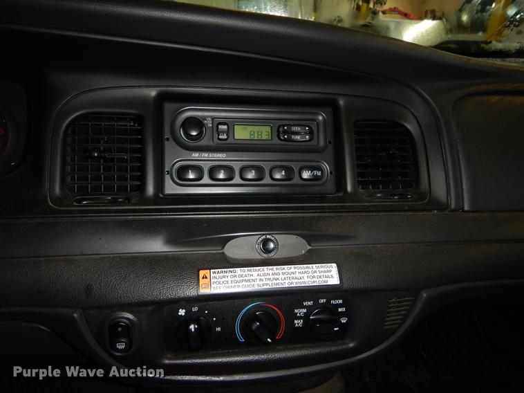 image for item J5534 2011 Ford Crown Victoria Police Interceptor