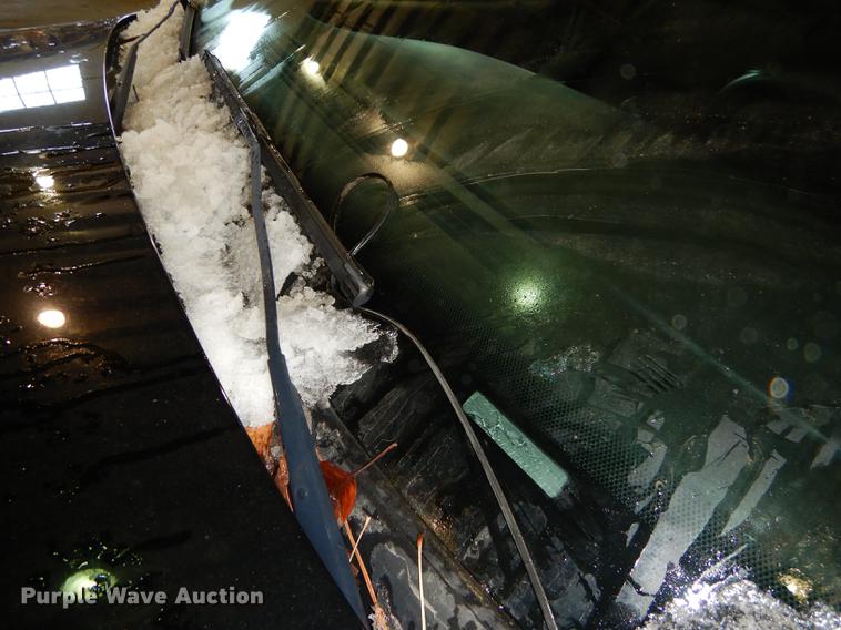 image for item J5534 2011 Ford Crown Victoria Police Interceptor