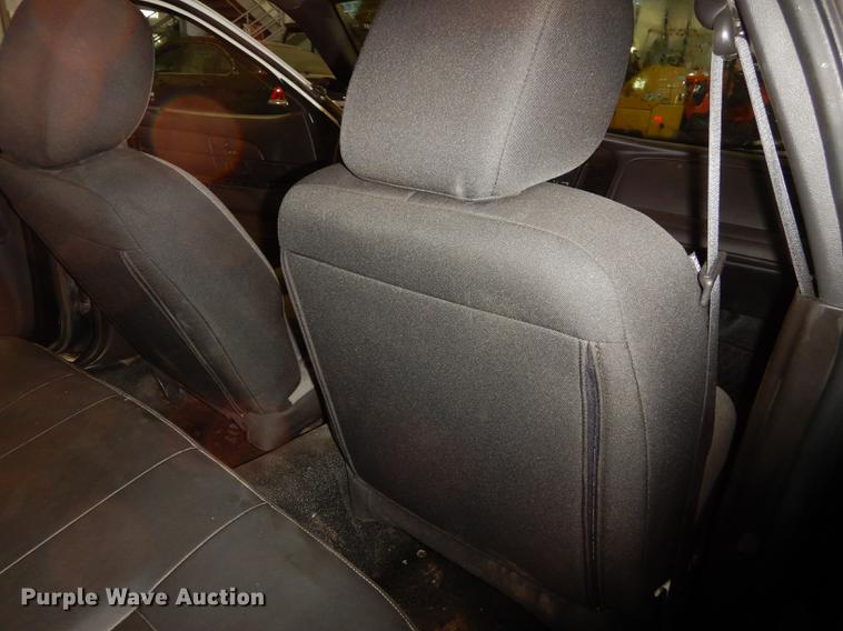 image for item J5534 2011 Ford Crown Victoria Police Interceptor