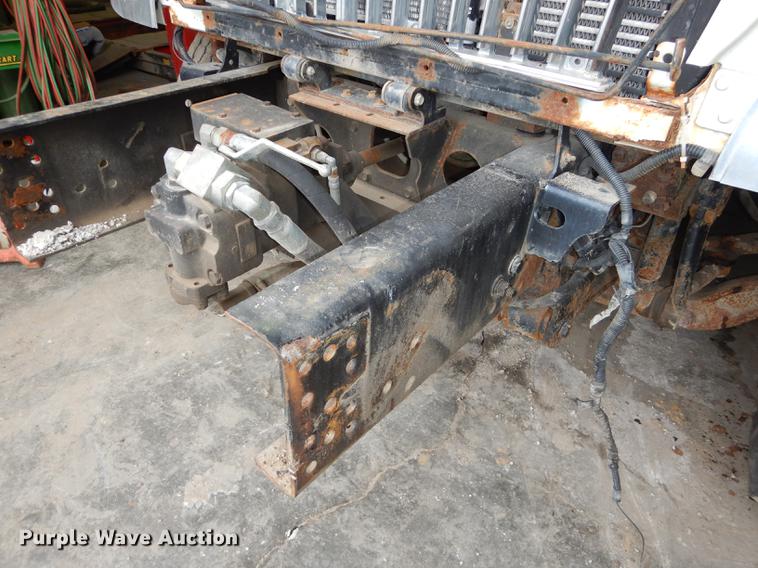 image for item J5539 2005 International 7300 dump truck