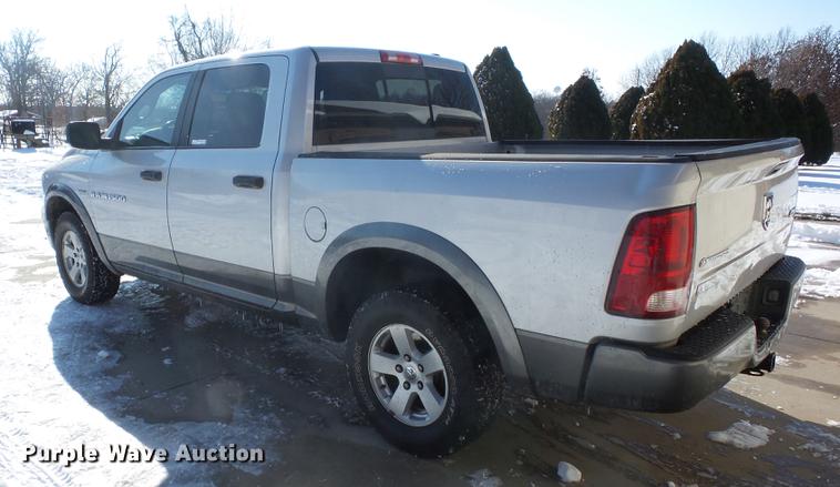 image for item AY9628 2012 Dodge Ram 1500 Crew Cab pickup truck