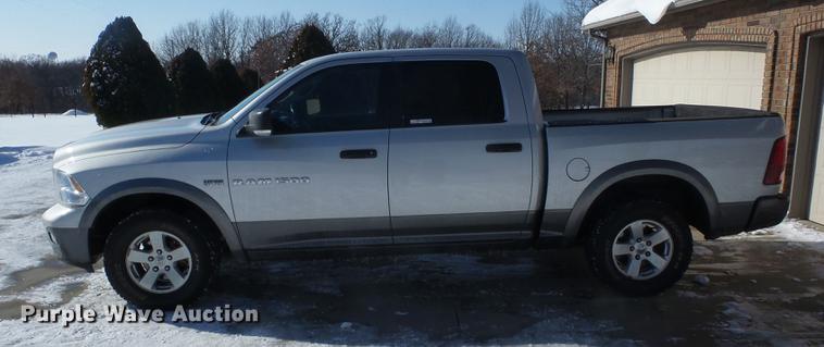 image for item AY9628 2012 Dodge Ram 1500 Crew Cab pickup truck