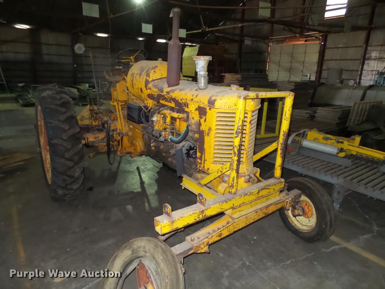 image for item BJ9958 Minneapolis Moline 283B tractor