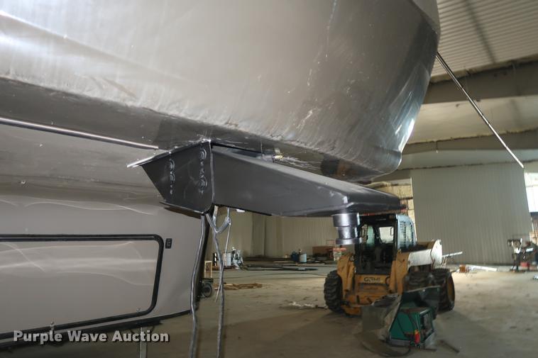 image for item DA8587 2014 Heartland 3650BH Gateway camper