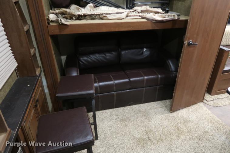 image for item DA8587 2014 Heartland 3650BH Gateway camper