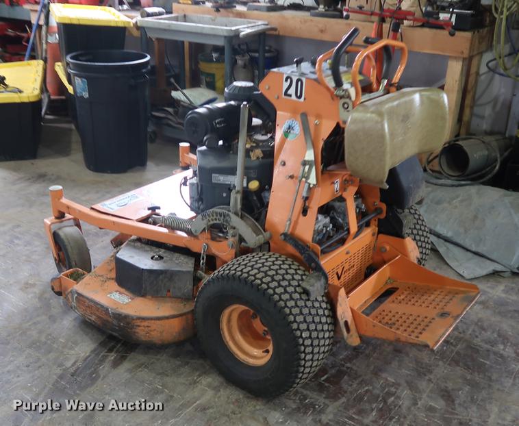 image for item DA8648 Scag V-ride ZTR mower