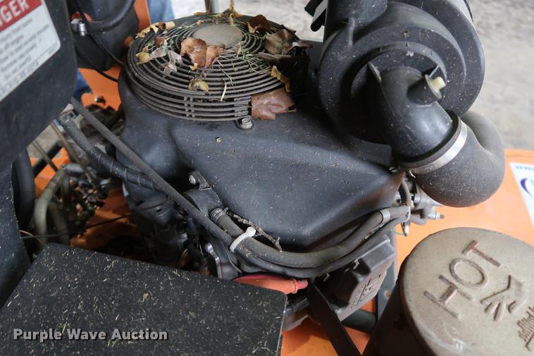 image for item DA8648 Scag V-ride ZTR mower