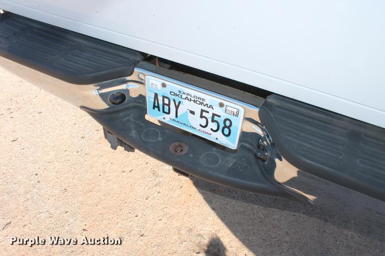 image for item DB5071 2007 Ford F250 Super Duty Lariat Crew Cab pickup truck