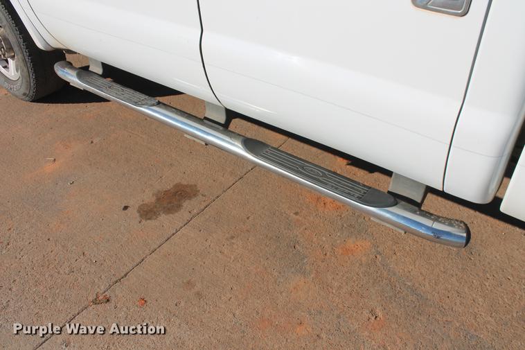 image for item DB5071 2007 Ford F250 Super Duty Lariat Crew Cab pickup truck