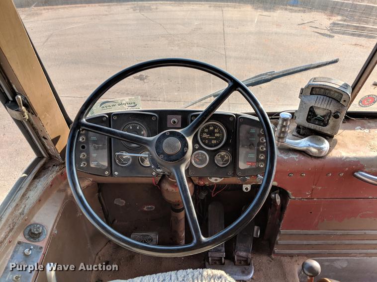 image for item DB5073 1960 GMC PD4104 coach bus