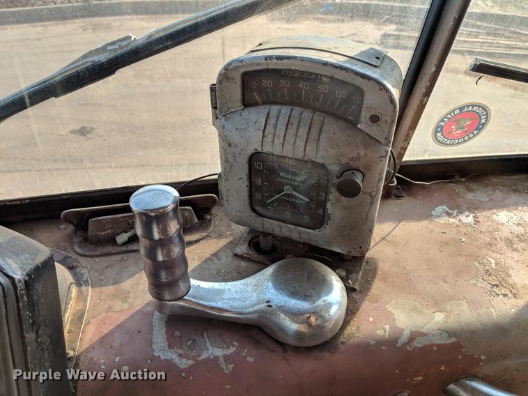 image for item DB5073 1960 GMC PD4104 coach bus