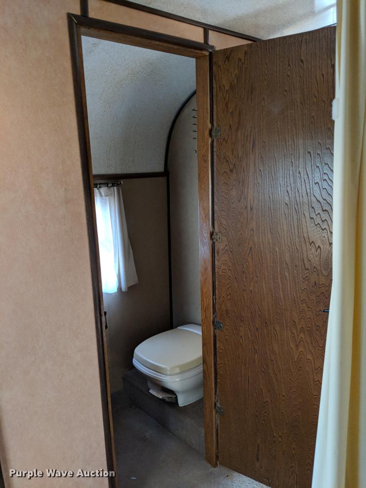 image for item DB5073 1960 GMC PD4104 coach bus