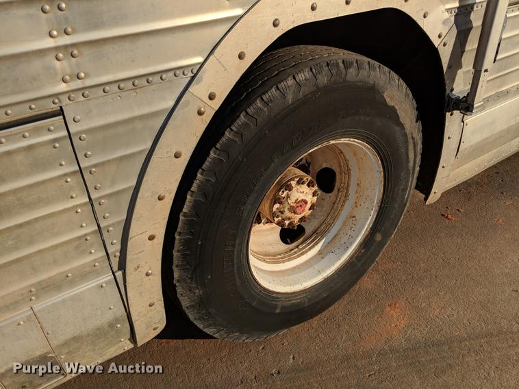 image for item DB5073 1960 GMC PD4104 coach bus