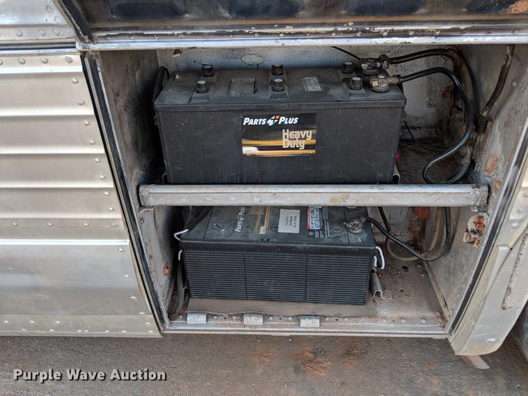 image for item DB5073 1960 GMC PD4104 coach bus