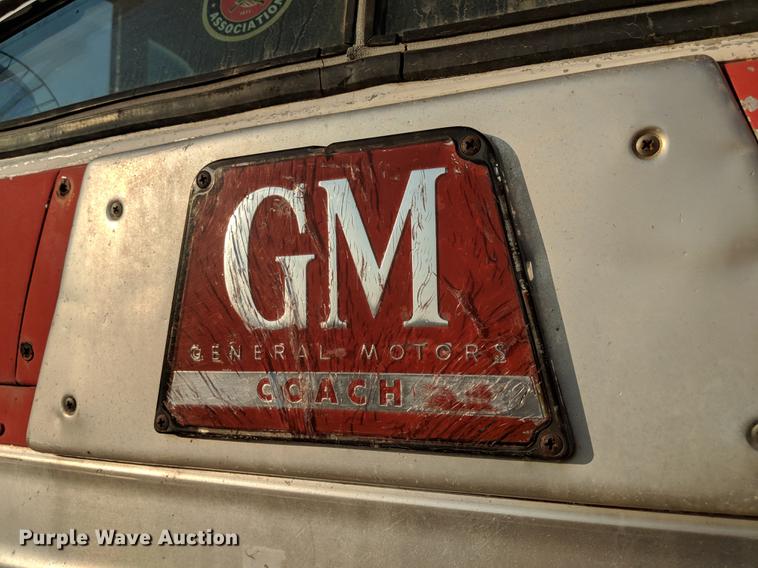 image for item DB5073 1960 GMC PD4104 coach bus