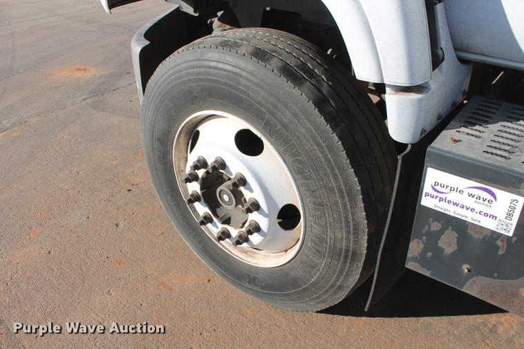 image for item DB5075 1999 GMC 7500 flat dump bed truck