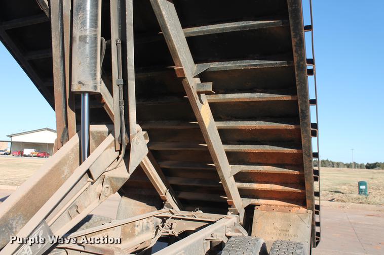 image for item DB5075 1999 GMC 7500 flat dump bed truck