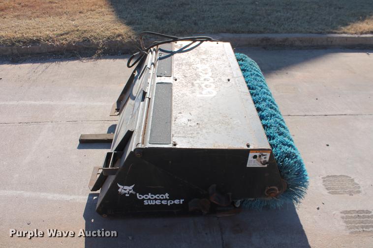 image for item DB5078 Melroe Bobcat 60 skid steer sweeper