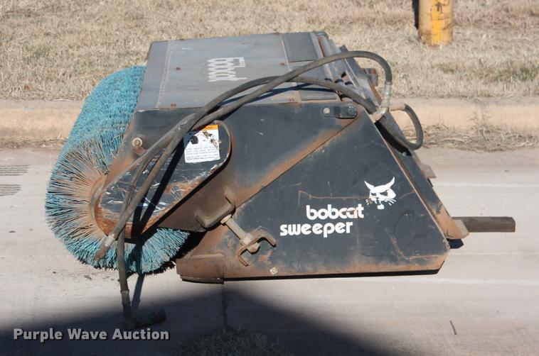 image for item DB5078 Melroe Bobcat 60 skid steer sweeper
