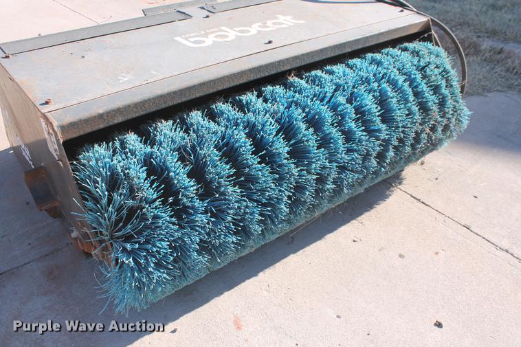 image for item DB5078 Melroe Bobcat 60 skid steer sweeper