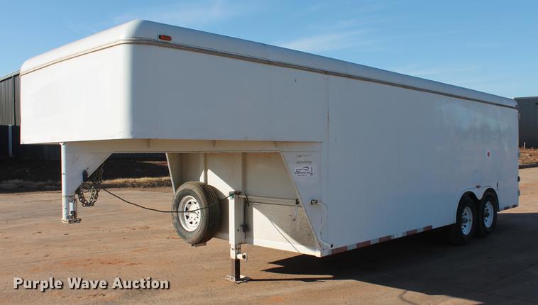image for item DB5080 2003 CM enclosed cargo trailer