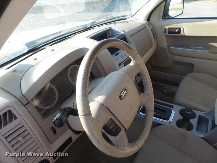 image for item DB6324 2009 Ford Escape XLT SUV