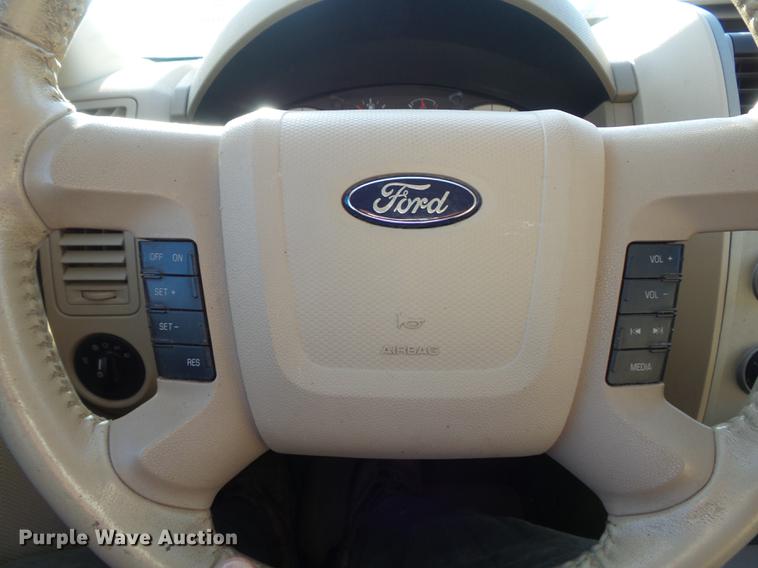 image for item DB6324 2009 Ford Escape XLT SUV