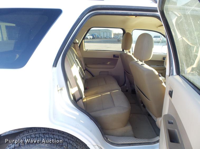 image for item DB6324 2009 Ford Escape XLT SUV
